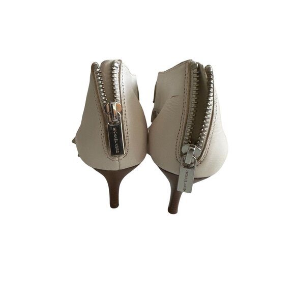 MICHAEL KORS Cream Leather Buckle Heels Sandals Size 6.5 - Picture 10 of 10